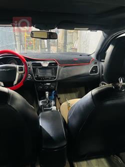Chrysler 200